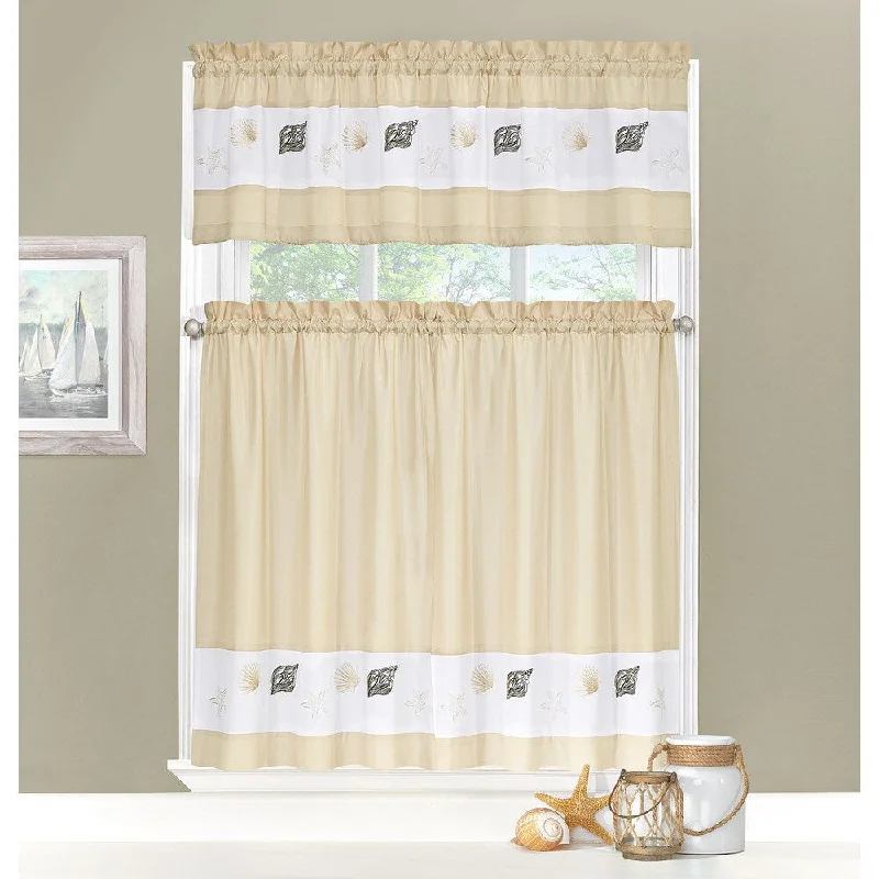 Coastal Tier and Valance Set