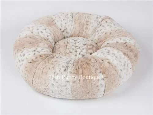 Susan Lanci Soft Snow Leopard Bed