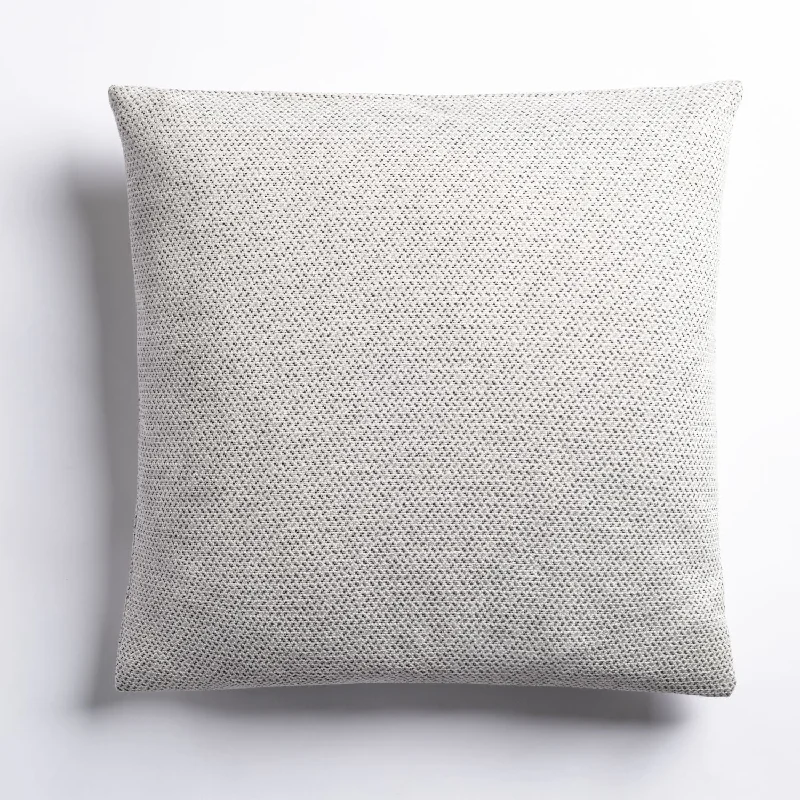 Nicole 24" Pillow