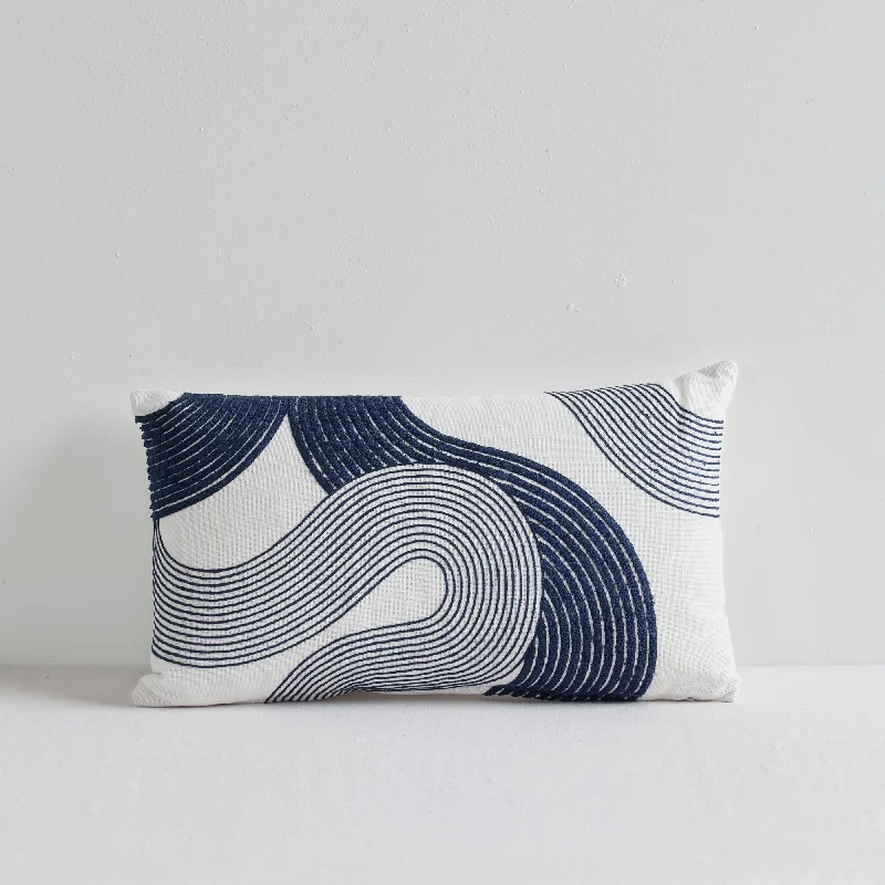 Swirl Cushion - White/Deep Blue - 30x50cm