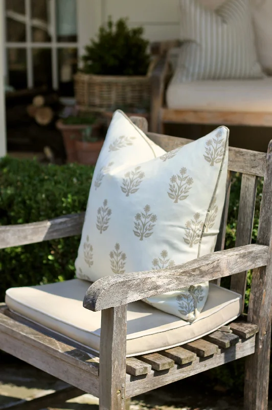 Outdoor Emma Pillow Covers in Wheat | 3 Sizes