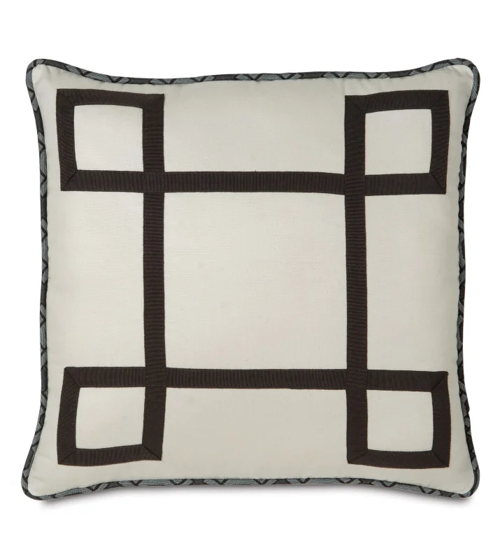 Vénus Throw Pillow Cover 20x20