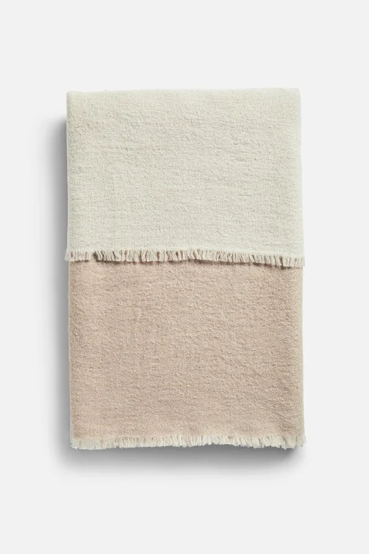 Double Off white / Beige Throw