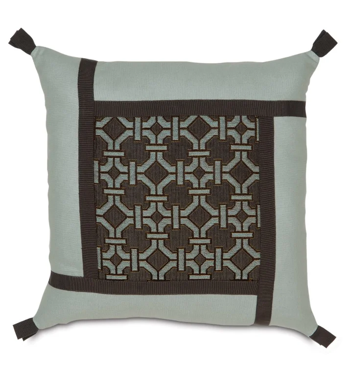 Vénus Geometric Throw Pillow Cover 18x18